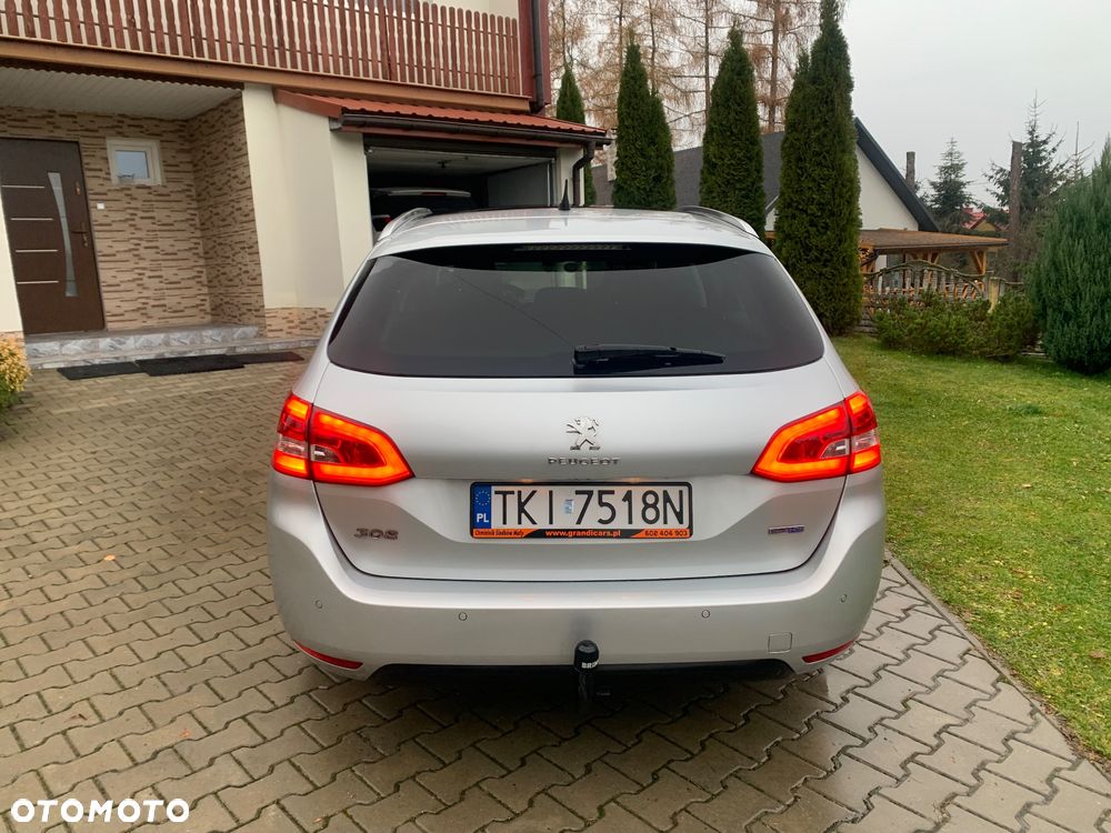 Peugeot 308 BlueHDi 150 Automatik Stop & Start Allure - 4