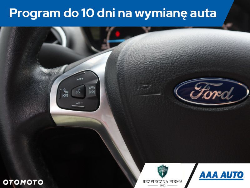 Ford Fiesta - 19