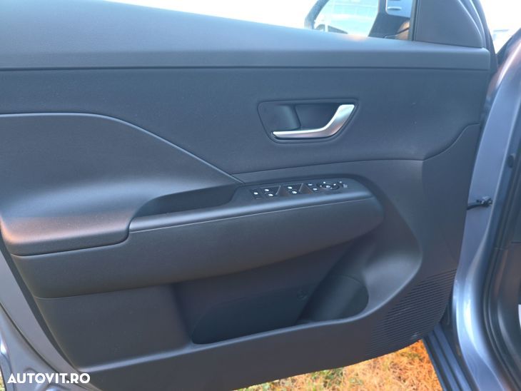 Hyundai KONA BEV 204 CP 64.8 kWh Premium - 11