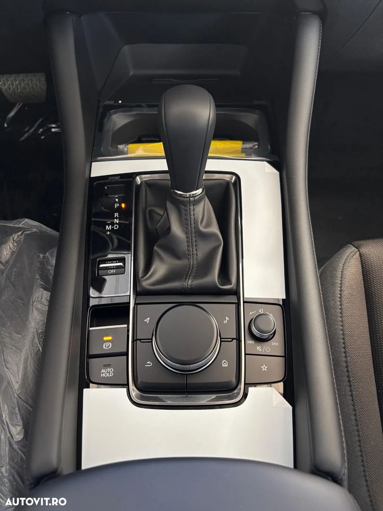 Mazda 3 e-Skyactiv X186 AT MHEV Exclusive-Line - 13