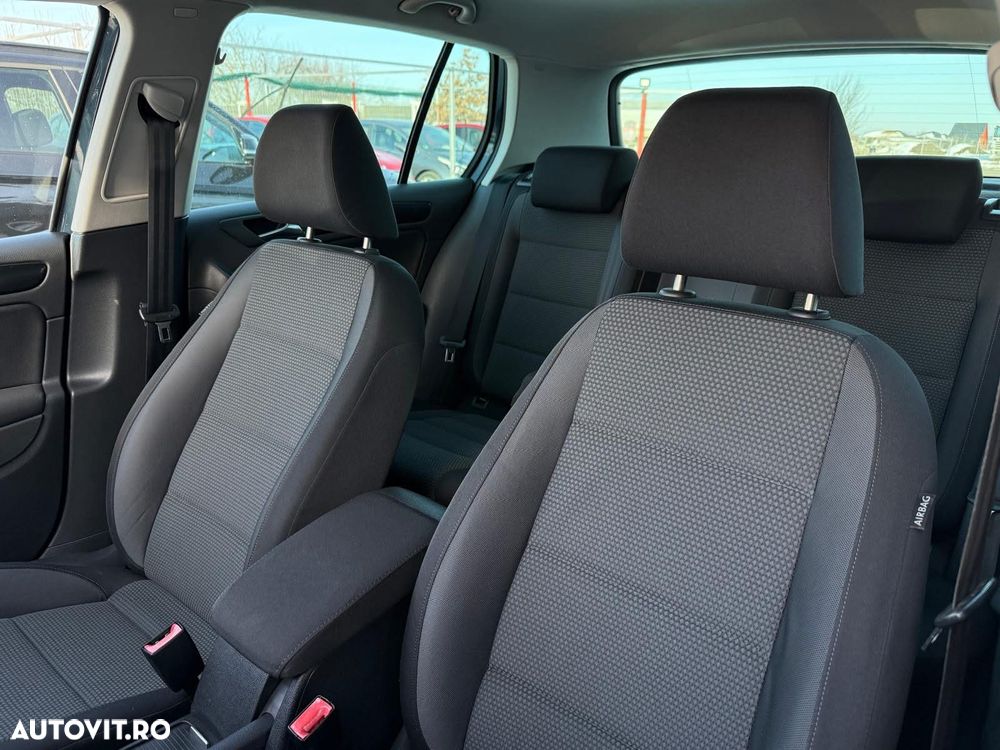 Volkswagen Golf 1.4 TSI Comfortline - 14