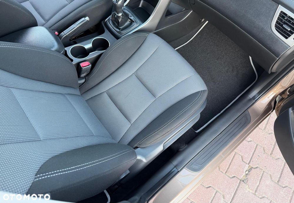 Hyundai i30 1.4 Premium - 12