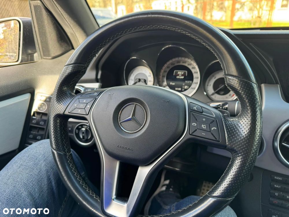 Mercedes-Benz GLK 220 CDI DPF 4Matic BlueEFFICIENCY 7G-TRONIC - 23