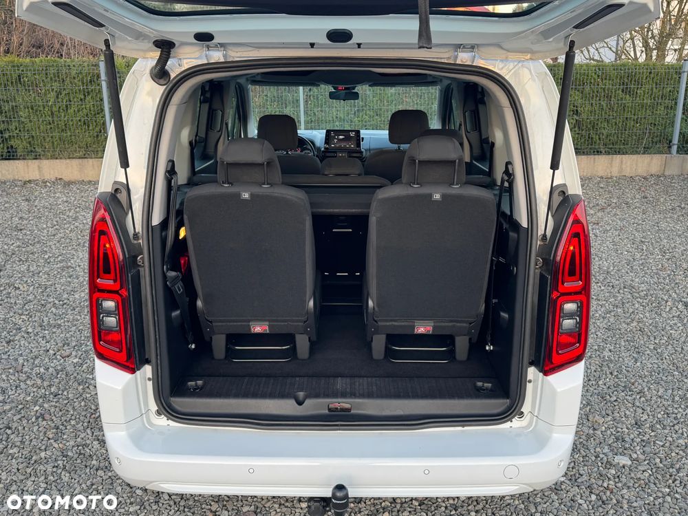 Opel Combo 1.5 CDTI Enjoy S&S - 32