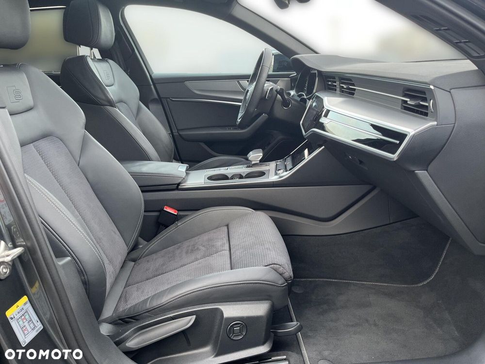 Audi A6 Avant - 17