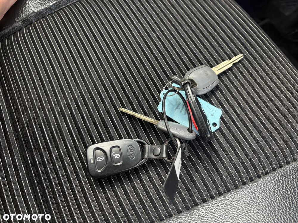 Kia Sportage 2.0 Expedition - 15