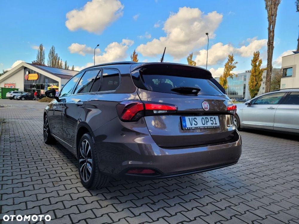 Fiat Tipo 1.4 T-Jet 16v S-Design - 7