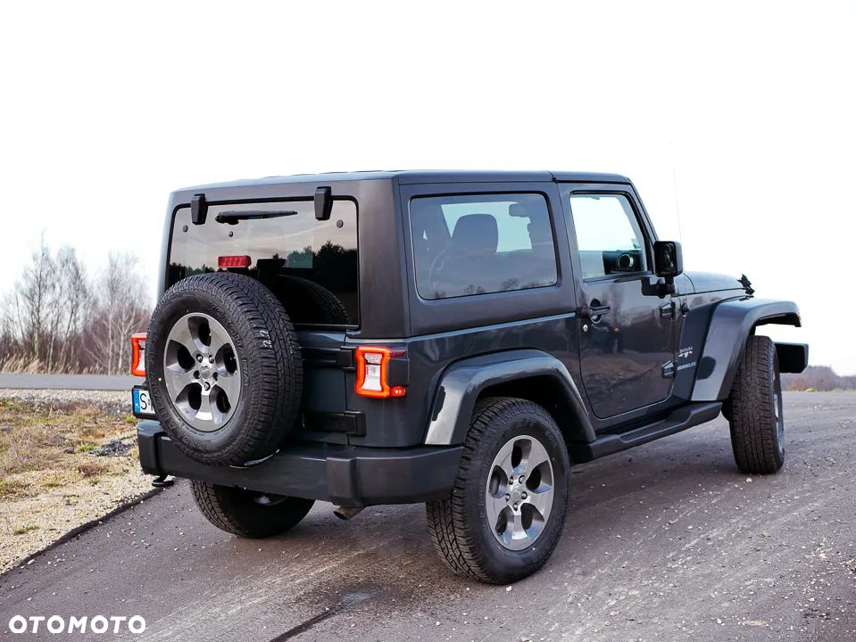 Jeep Wrangler - 13