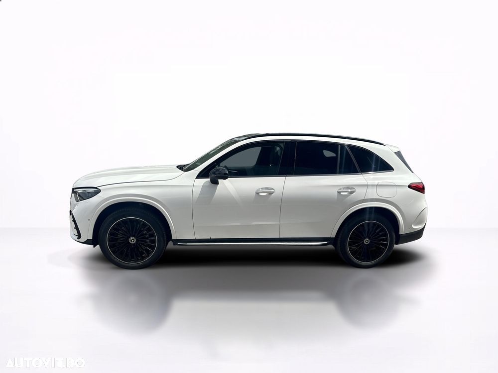 Mercedes-Benz GLC 300 e 4Matic 9G-TRONIC AMG Line Advanced - 8