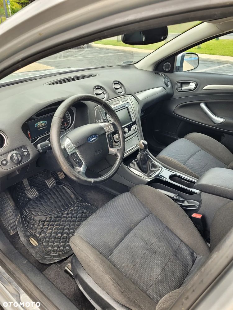 Ford Mondeo 2.0 Titanium - 8