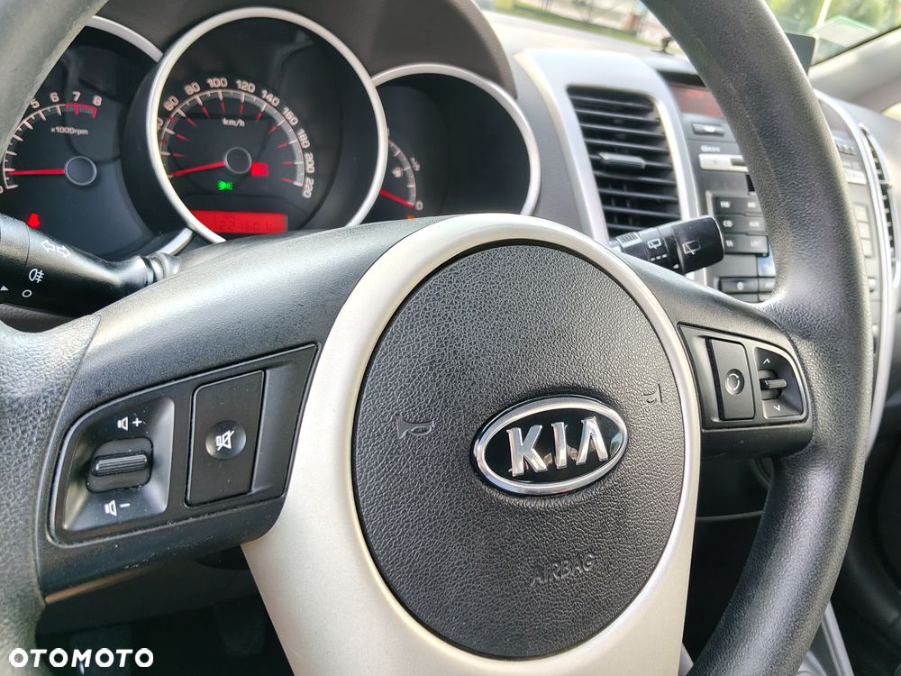 Kia Venga 1.4 L - 21