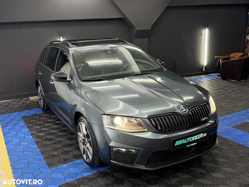 Skoda Octavia 2.0 TDI DSG RS - 3