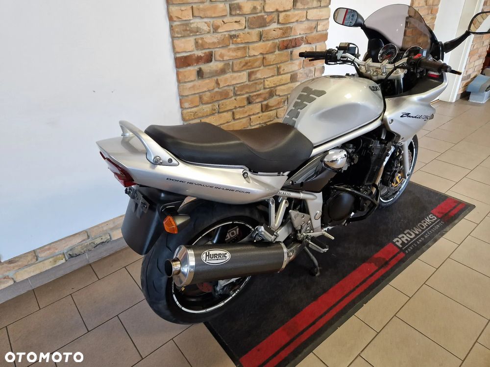 Suzuki Bandit - 3