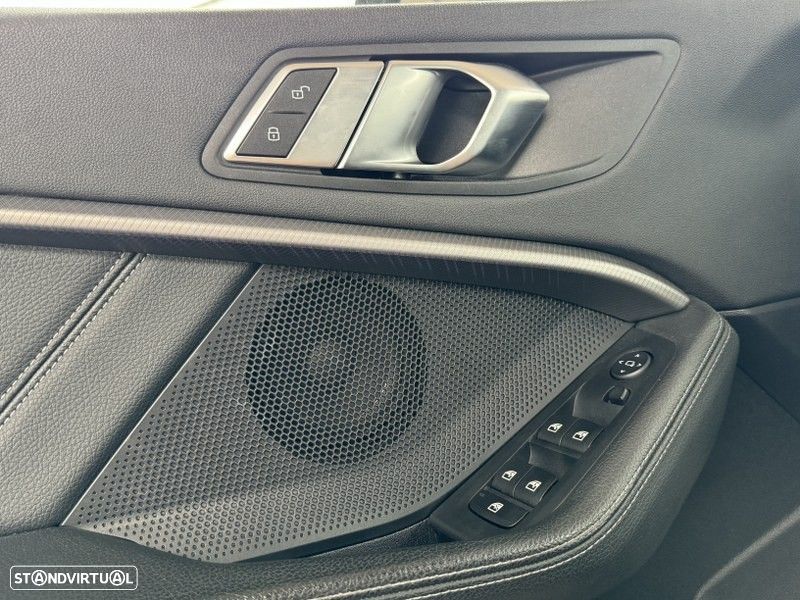 BMW 120 d Pack Desportivo M - 5