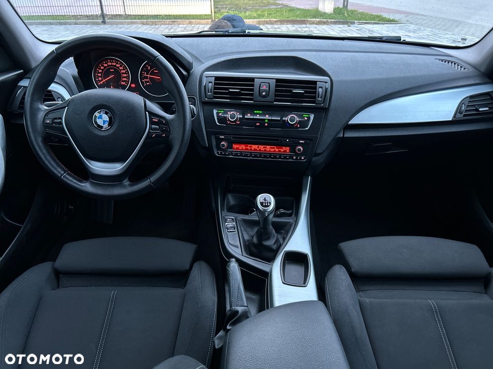 BMW Seria 1 116i Sport Line - 18