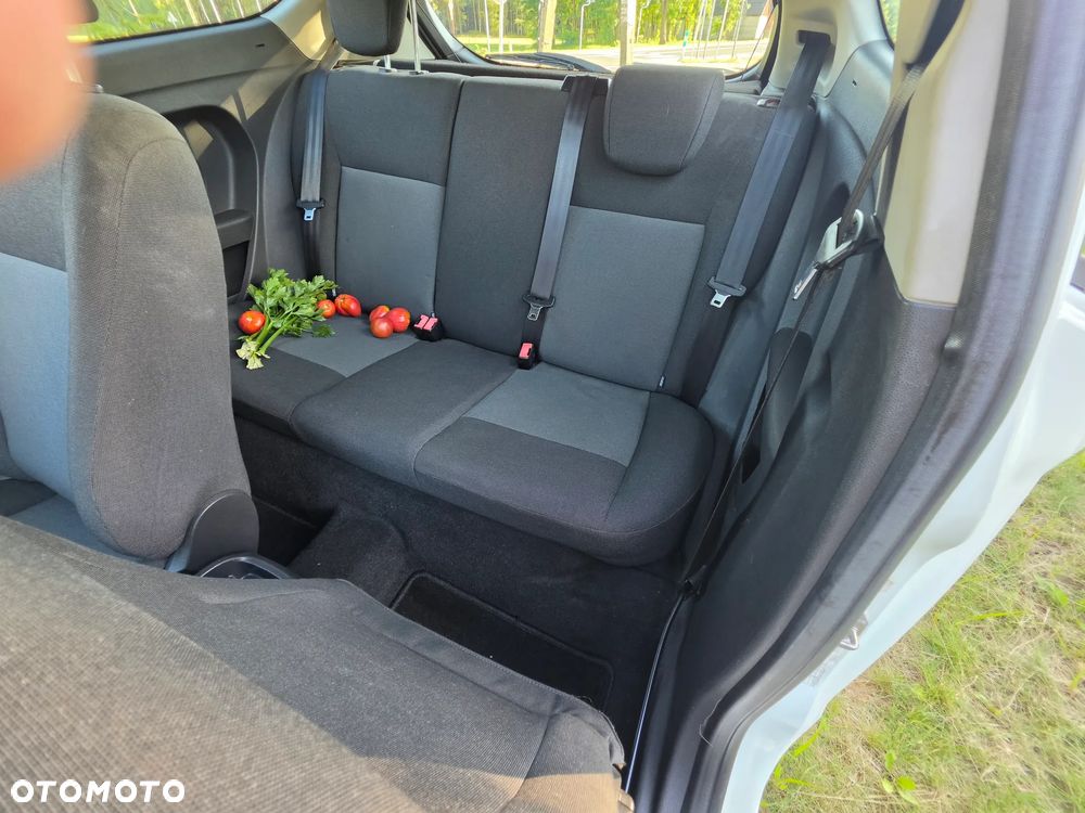 Ford Fiesta 1.25 Trend Edition - 21