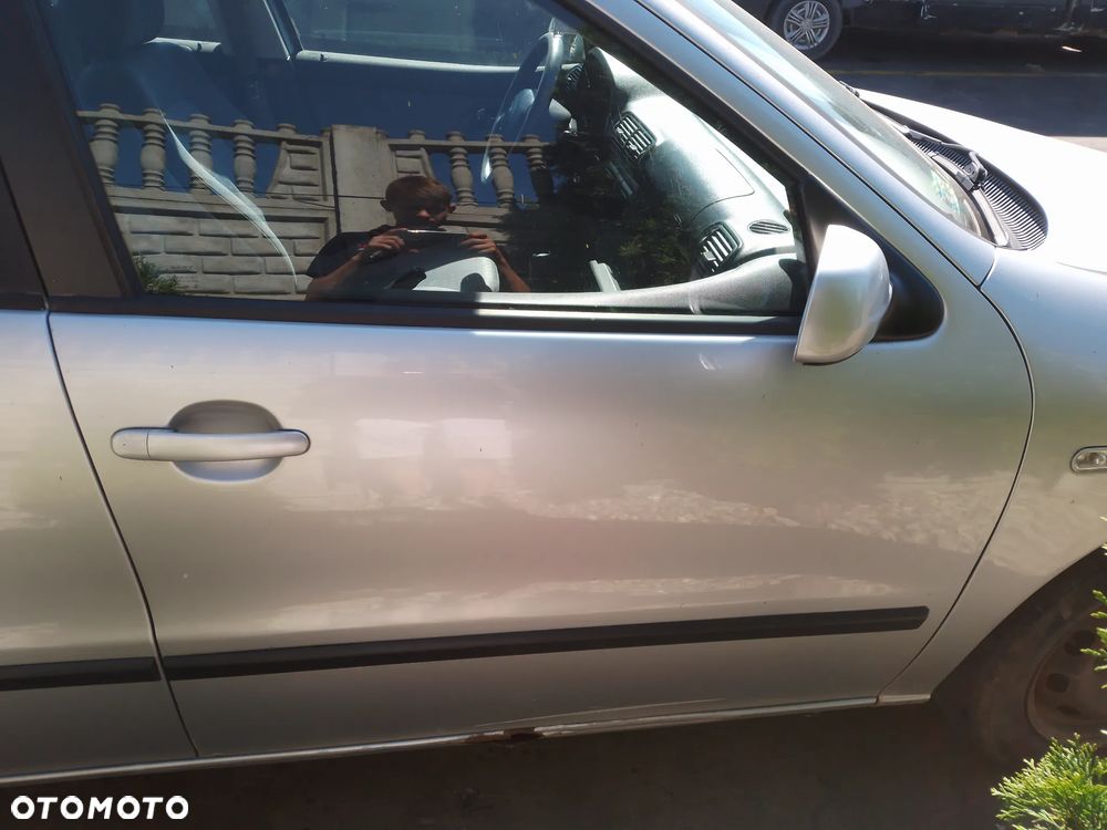 SEAT TOLEDO II 98-05 1.9 TDI  SCHOWEK PASAŻERA - 11