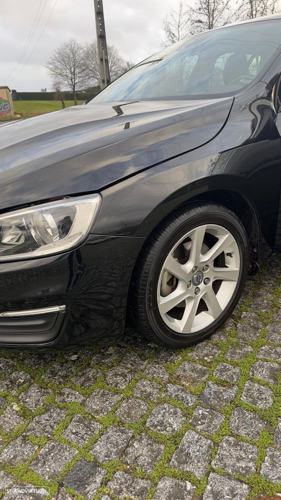 Volvo V60 1.6 D2 Drive Momentum Start/Stop - 4