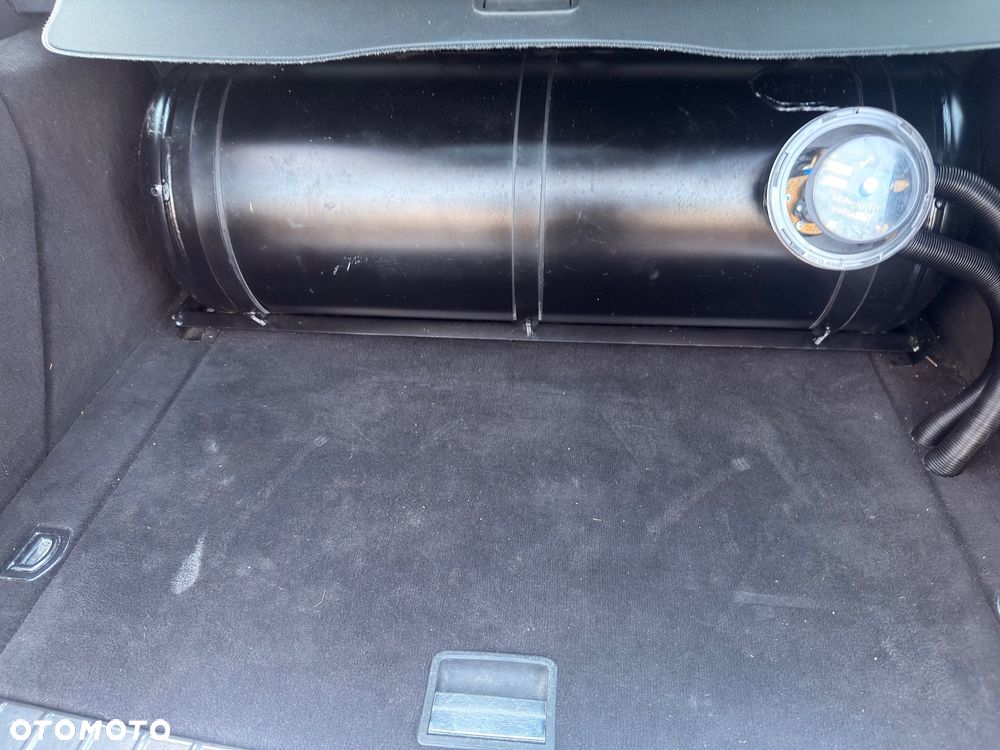 Porsche Cayenne - 18