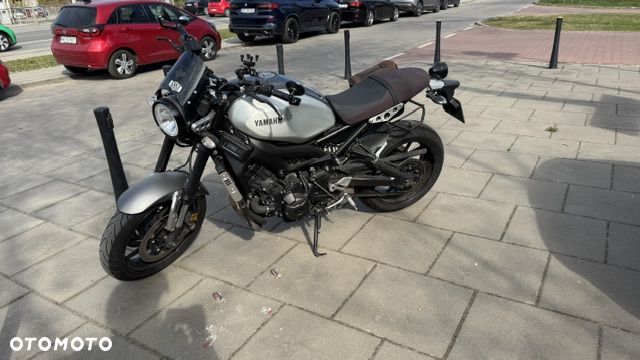 Yamaha XSR - 2