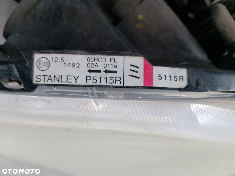 LAMPA PRZÓD PRAWA MAZDA 5 I P5115R - 2