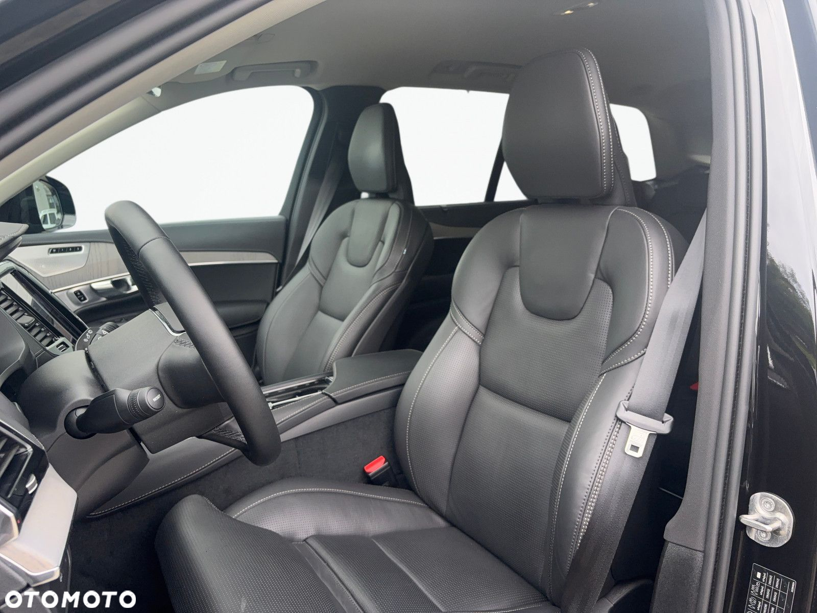 Volvo XC 90 - 11