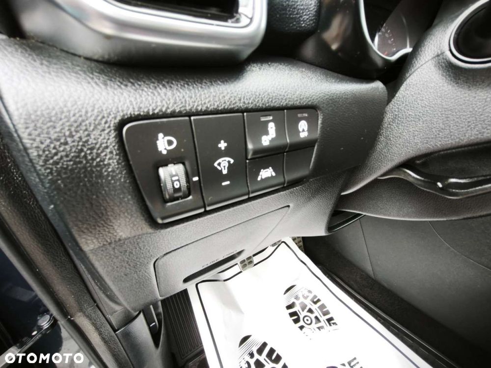 Kia Sportage - 13