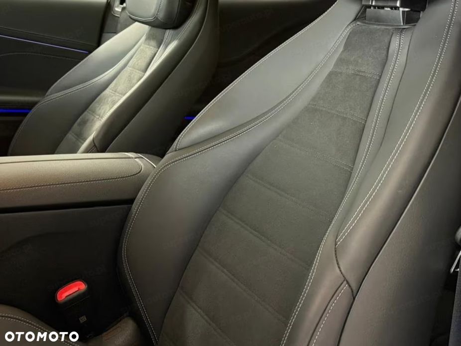 Mercedes-Benz CLE 200 mHEV 4-Matic AMG Line - 8