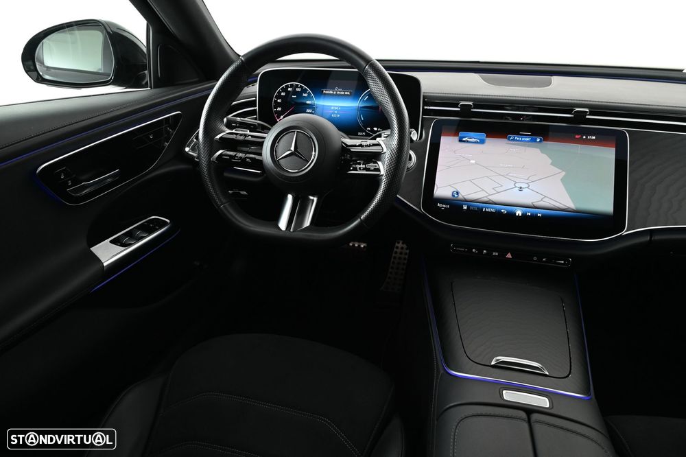 Mercedes-Benz E 300 e AMG Line - 13