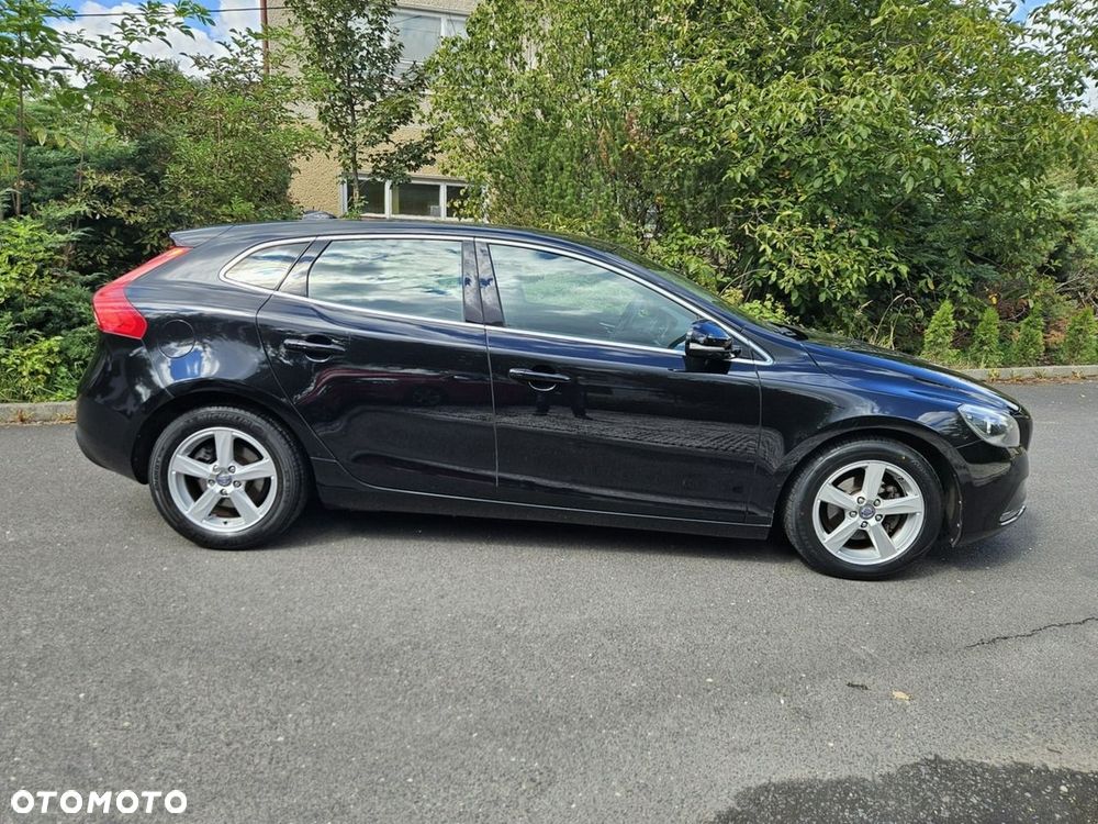 Volvo V40 D2 Momentum - 5