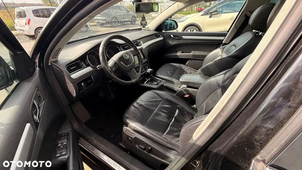 Skoda Superb 2.0 TSI Elegance DSG - 6
