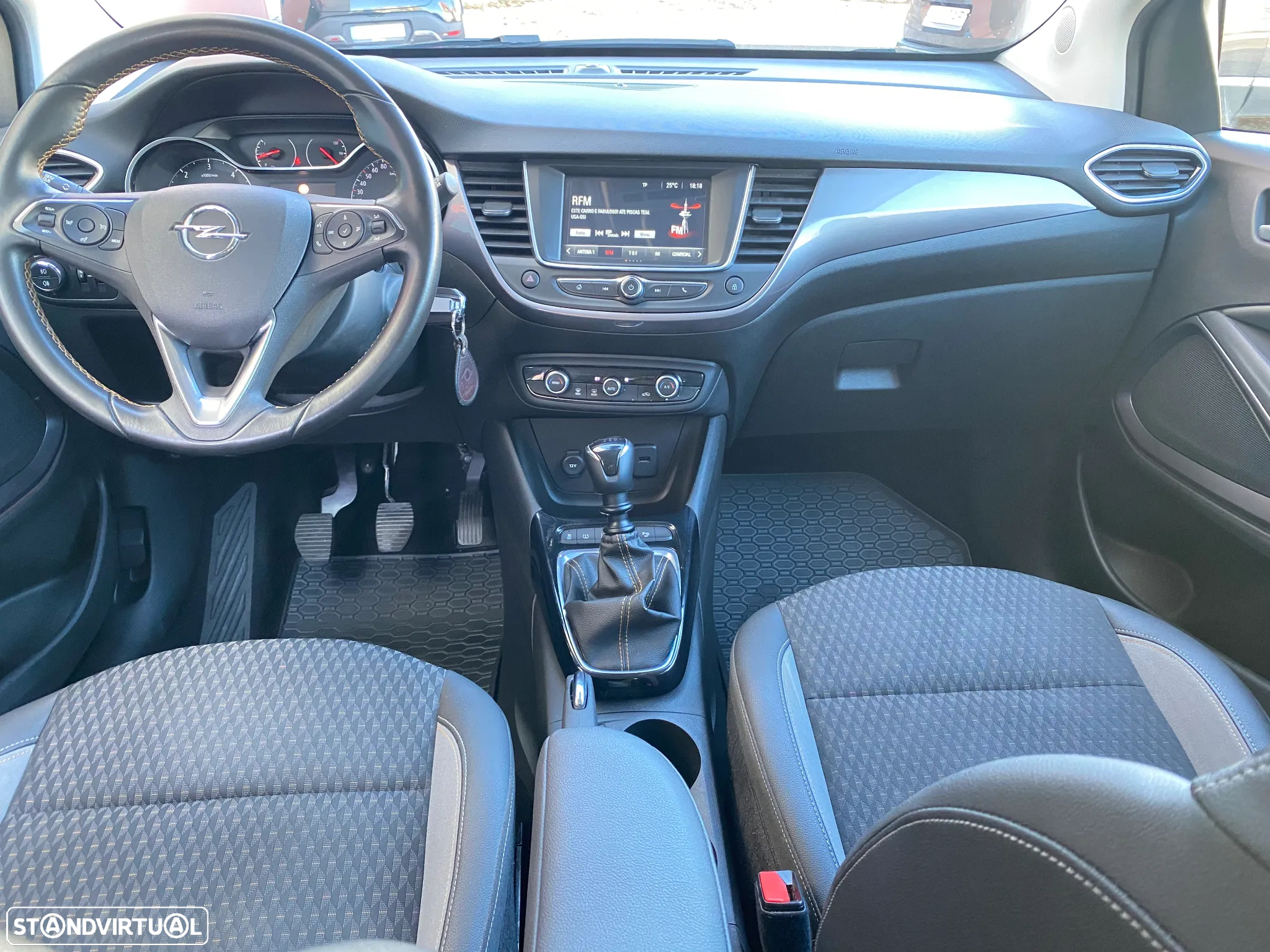 Opel Crossland X 1.6 CDTi Innovation - 25