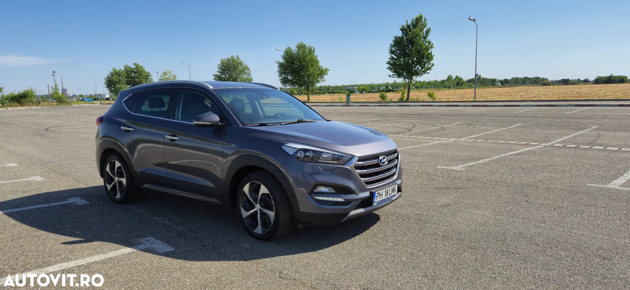 Hyundai Tucson 2.0 CRDI 4WD 8AT Premium - 4