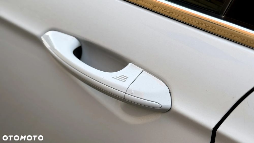 Ford Mondeo 2.0 TDCi Start-Stopp Titanium - 9