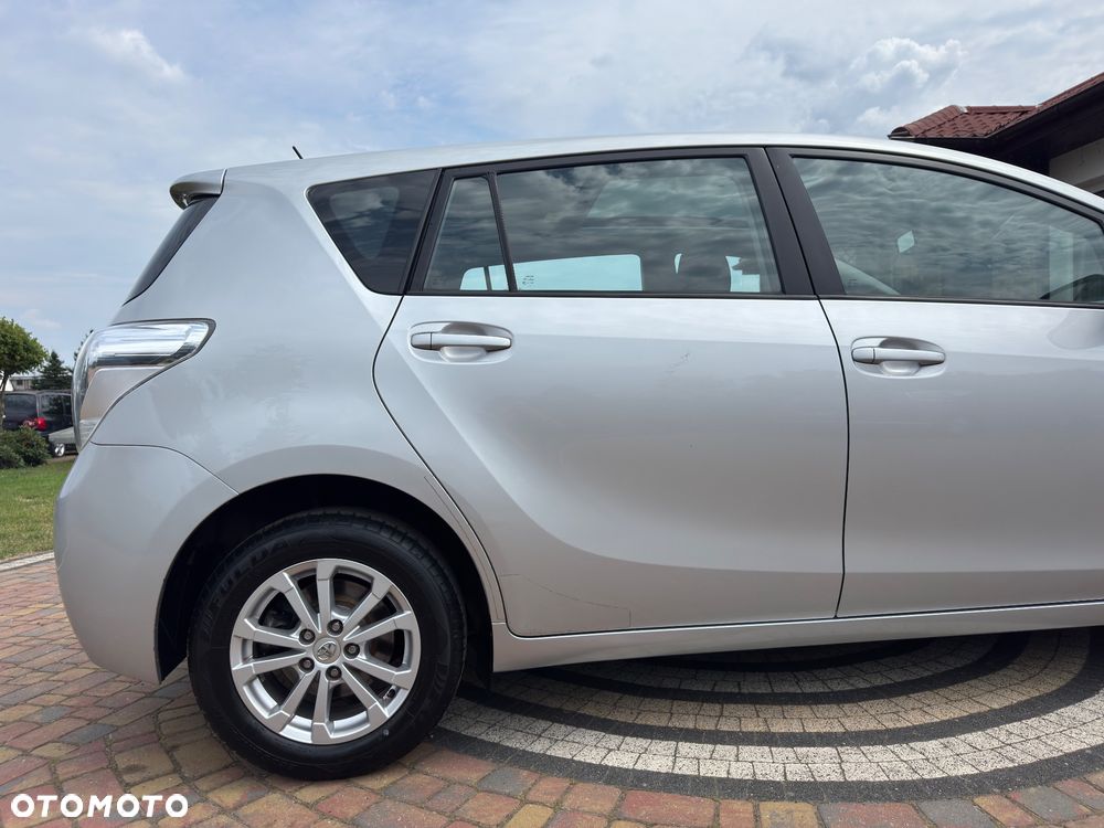 Toyota Verso - 16