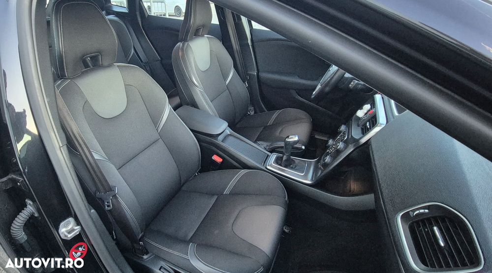 Volvo V40 - 9