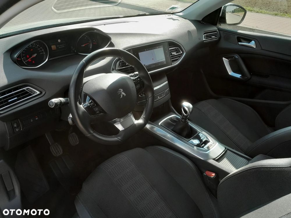 Peugeot 308 - 12