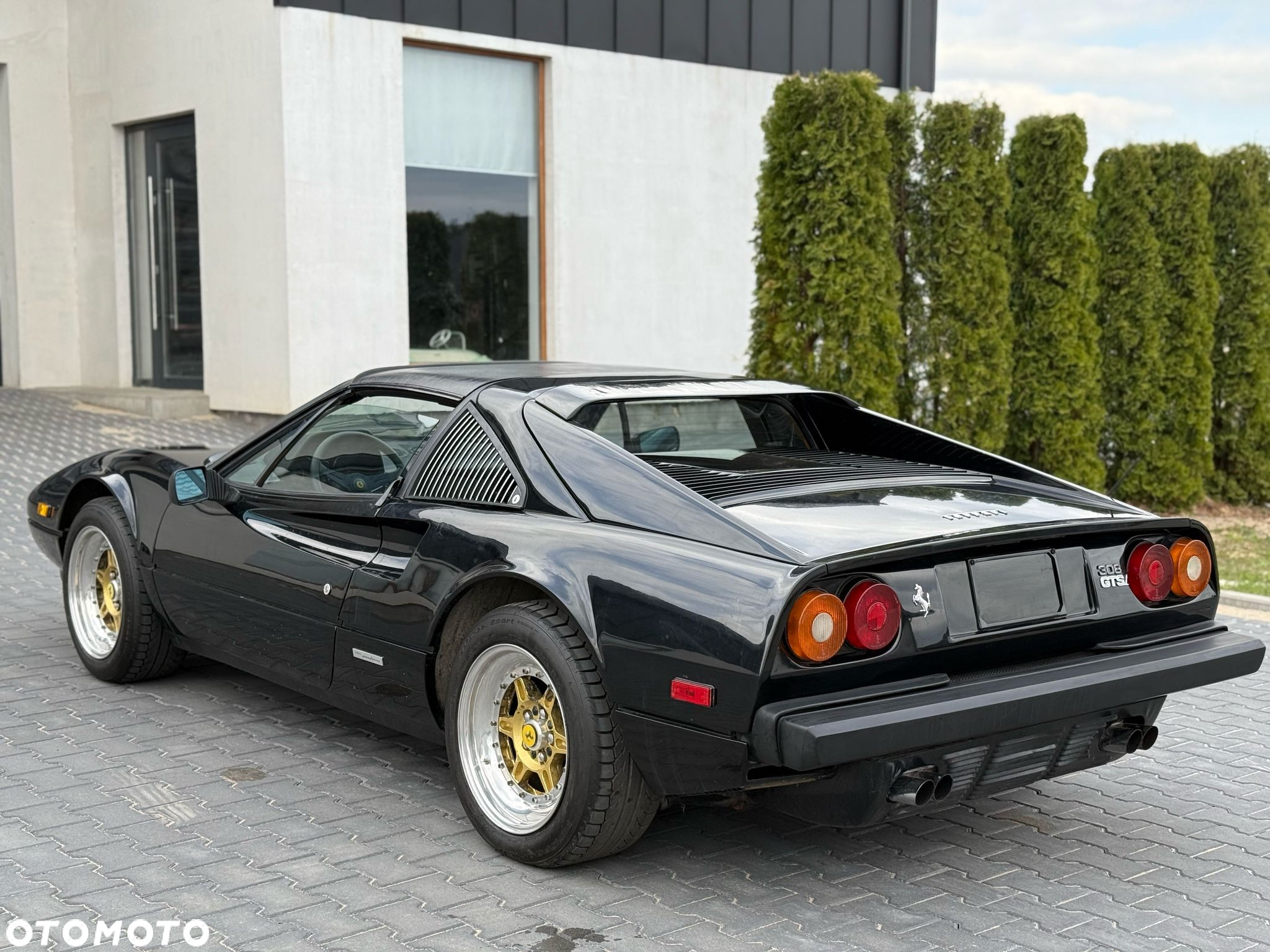 Ferrari 308 - 8