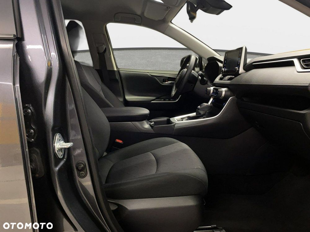 Toyota RAV4 - 13