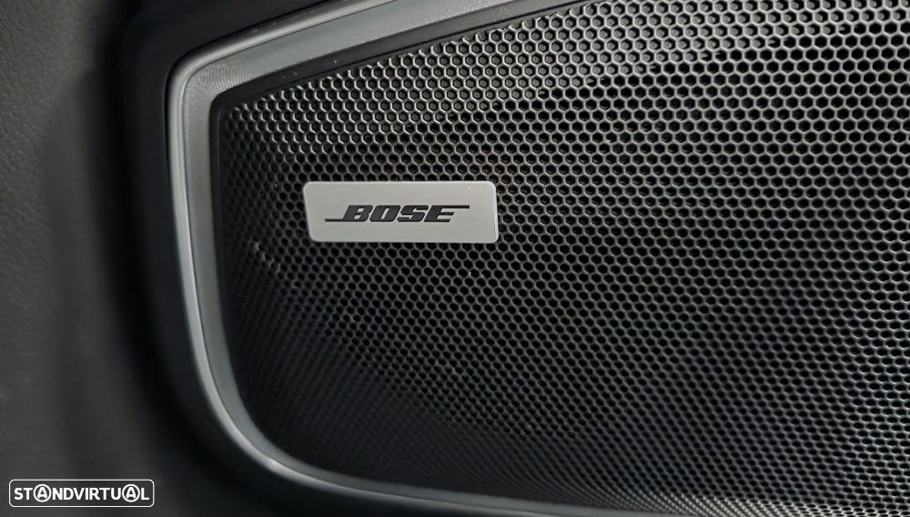 Porsche Panamera Sport Turismo 4 E-Hybrid Platinum Edition PDLS - 26