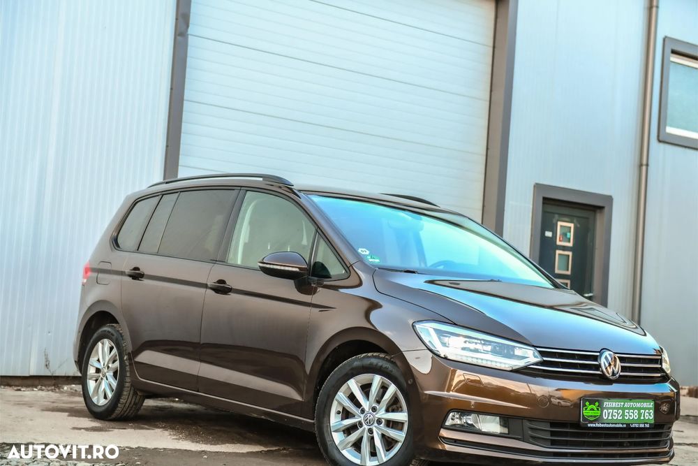 Volkswagen Touran - 17