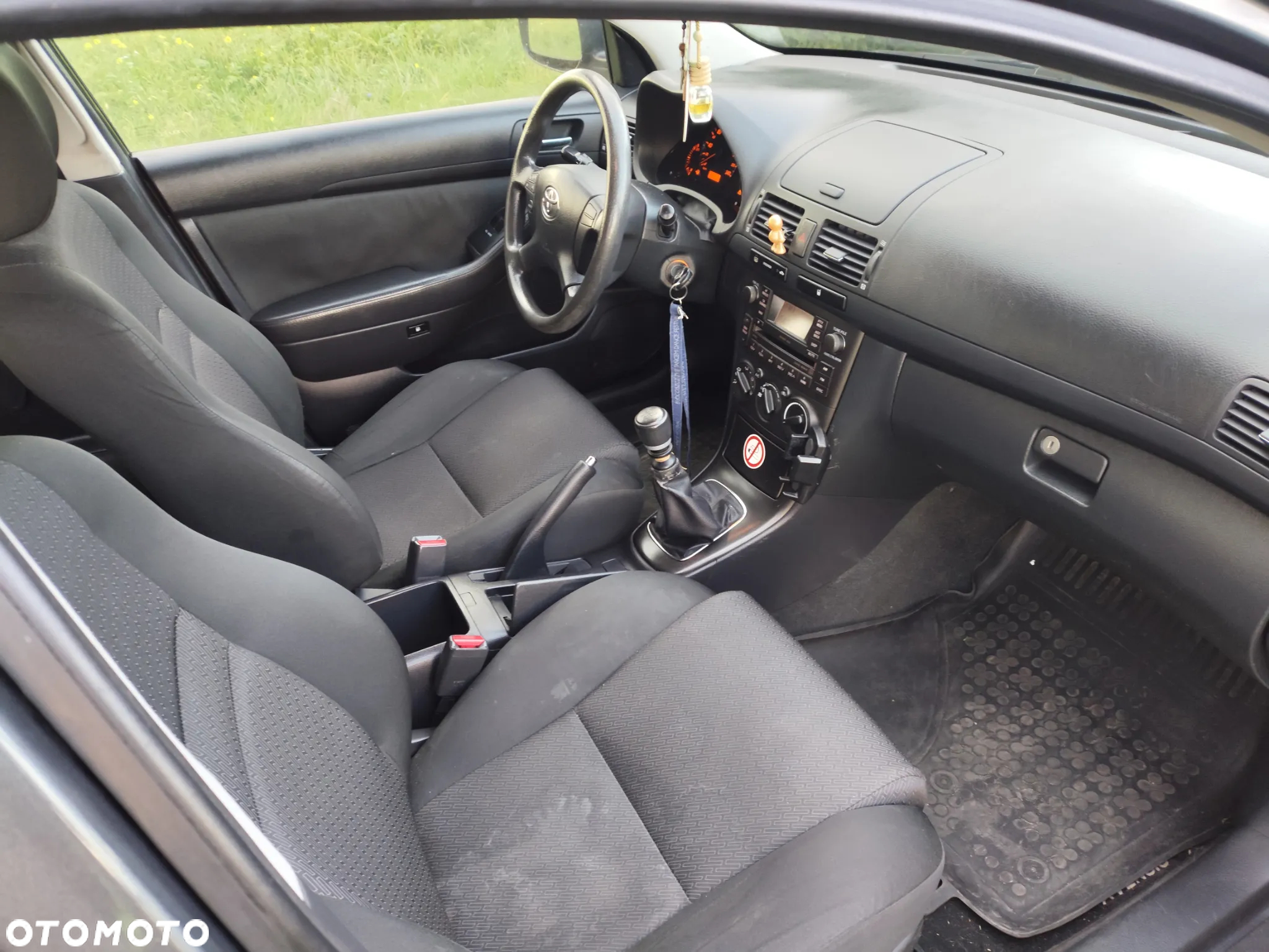 Toyota Avensis 2.0 D-4D Sol - 10