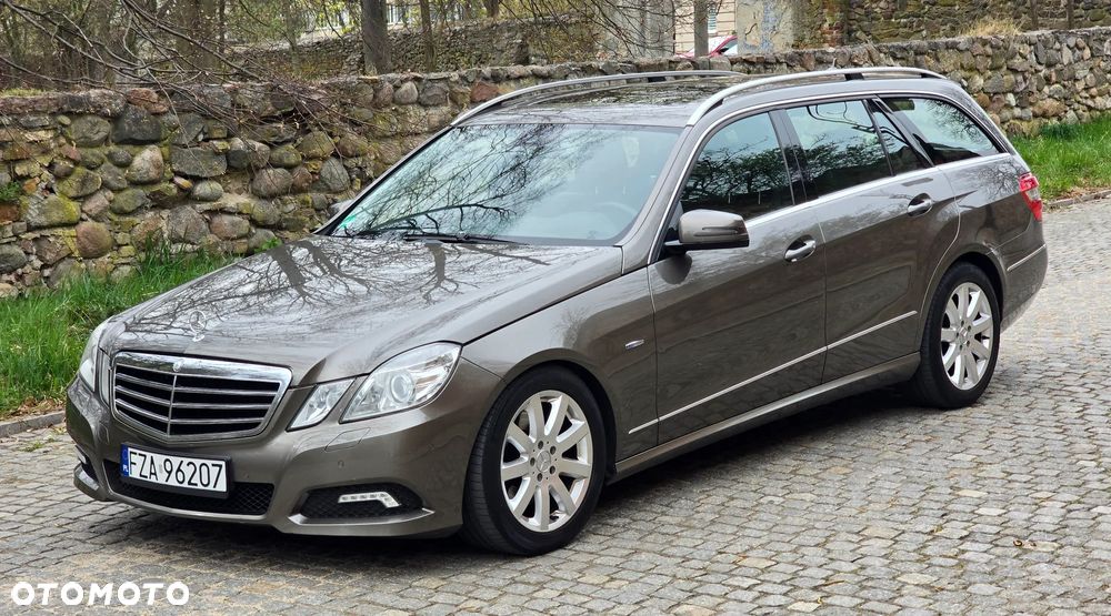 Mercedes-Benz Klasa E 250 CDI DPF BlueEFFICIENCY Automatik Avantgarde - 2