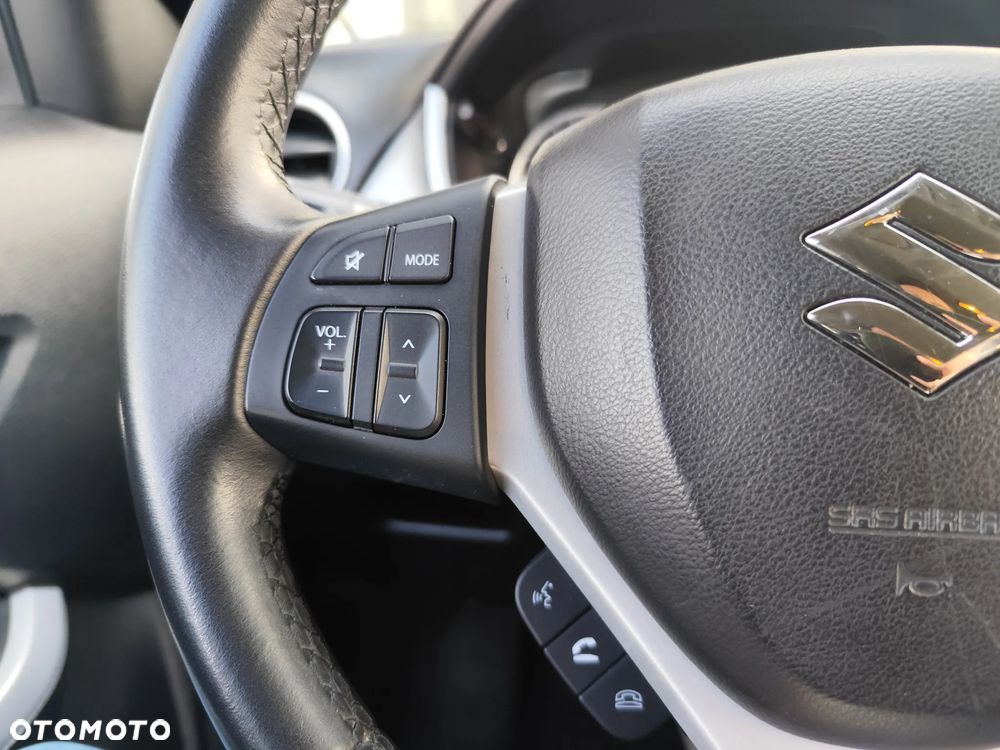 Suzuki Vitara 1.6 Premium 2WD - 20