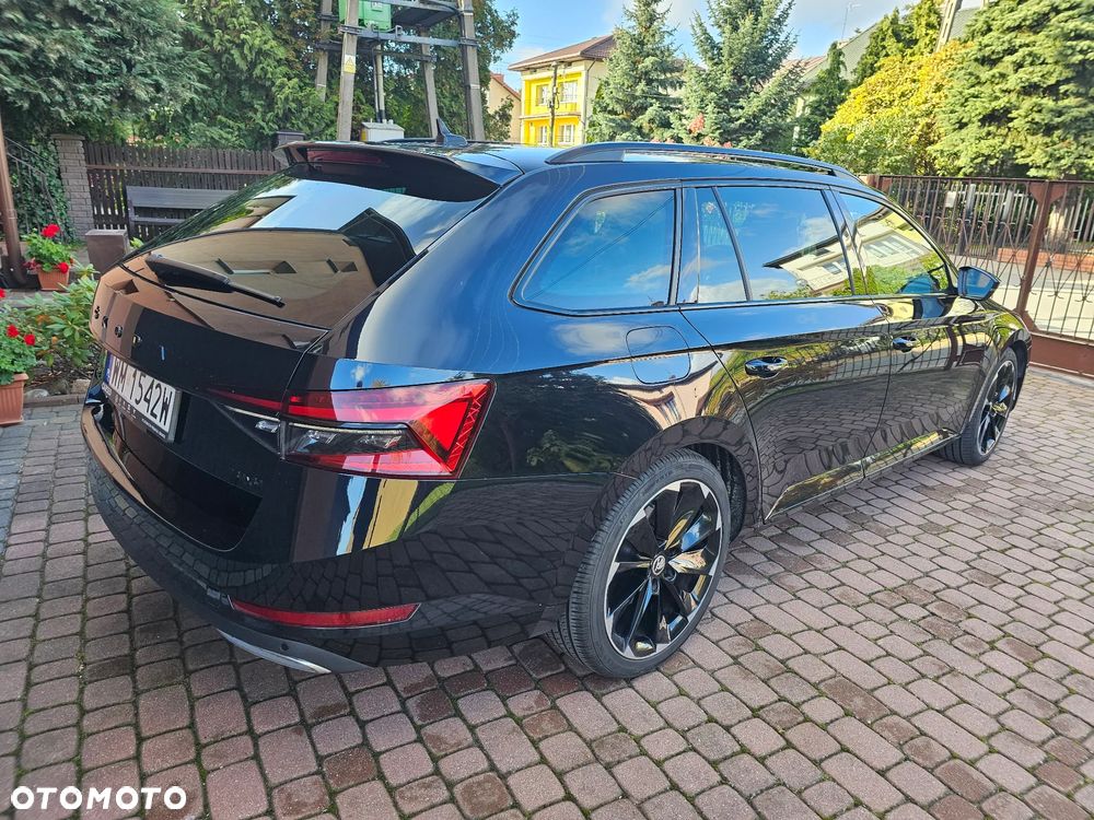 Skoda Superb 2.0 TDI SCR 4x4 Sportline DSG - 4