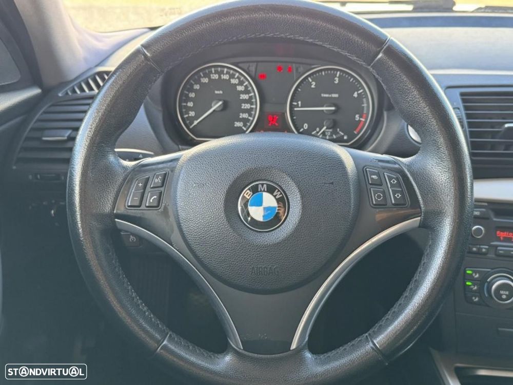 BMW 120 - 8