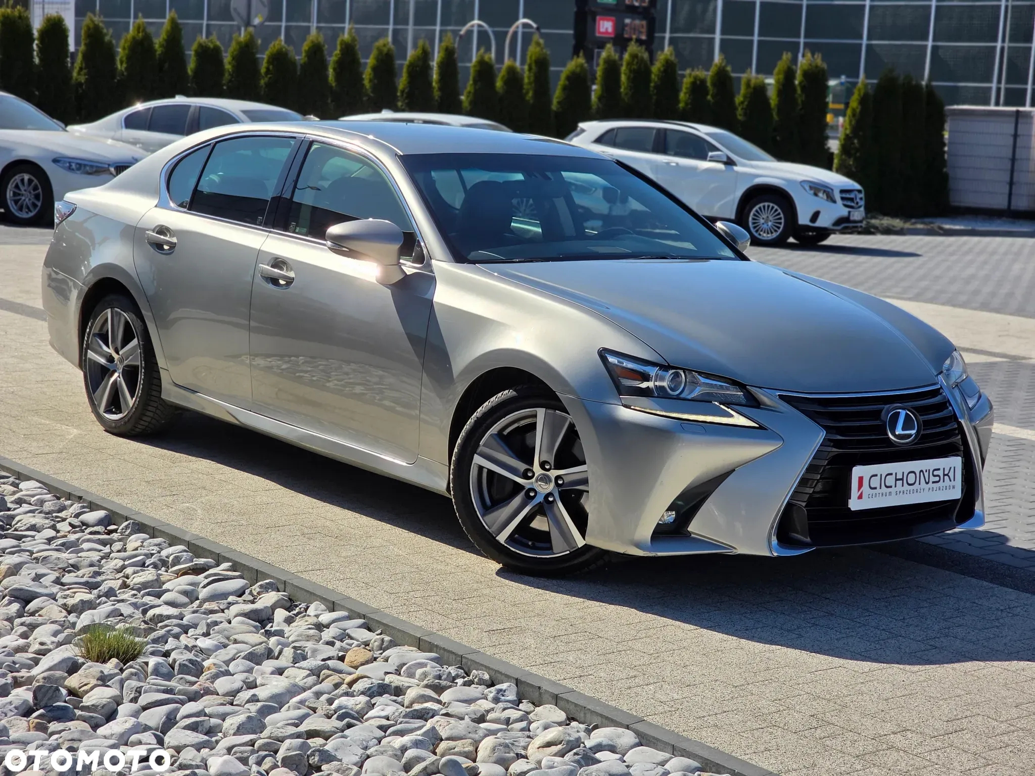 Lexus GS 200t / 300 F Sport - 2