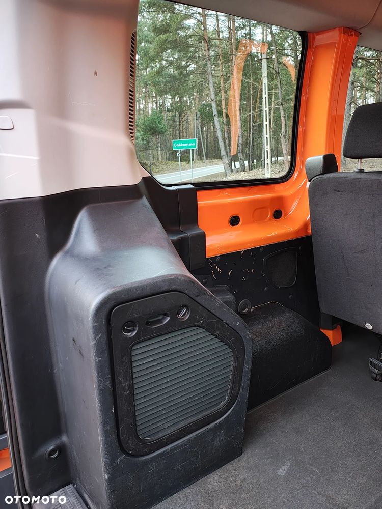 Ford Transit - 20