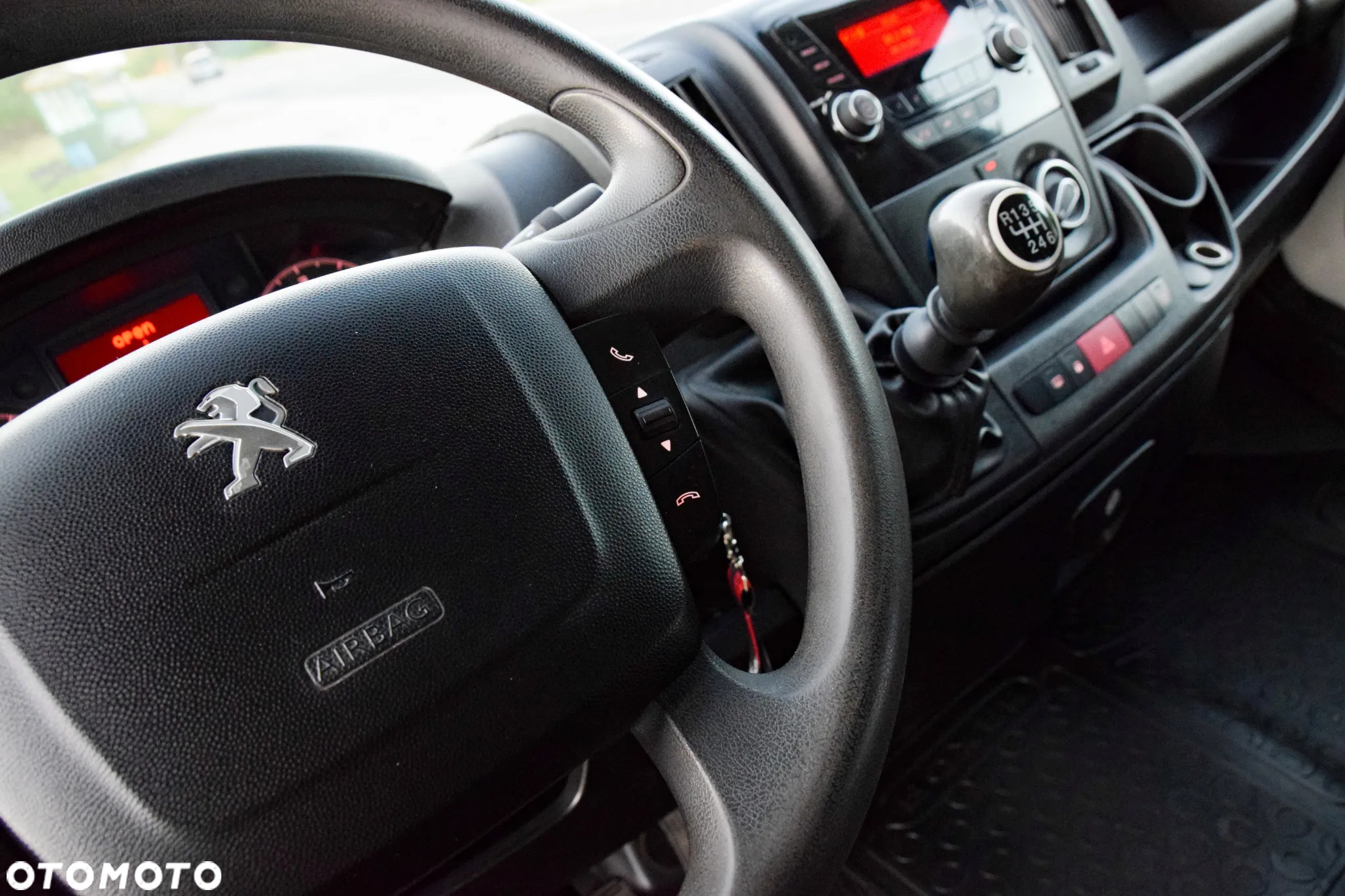 Peugeot Boxer - 21
