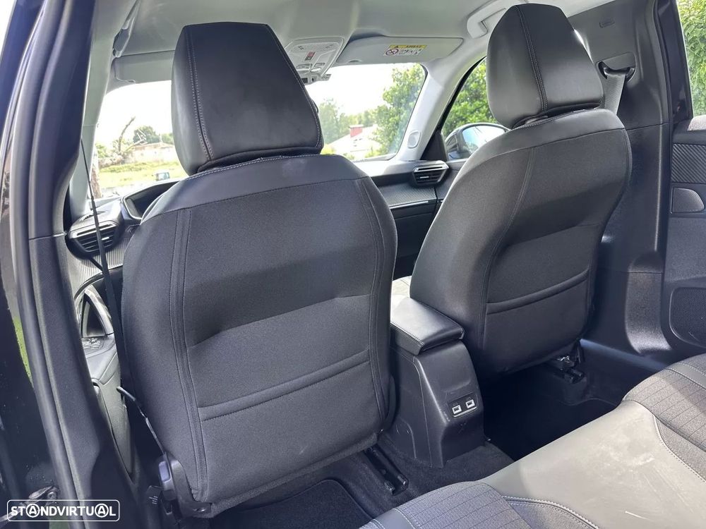 Peugeot 2008 PureTech 130 EAT8 Allure Pack - 33